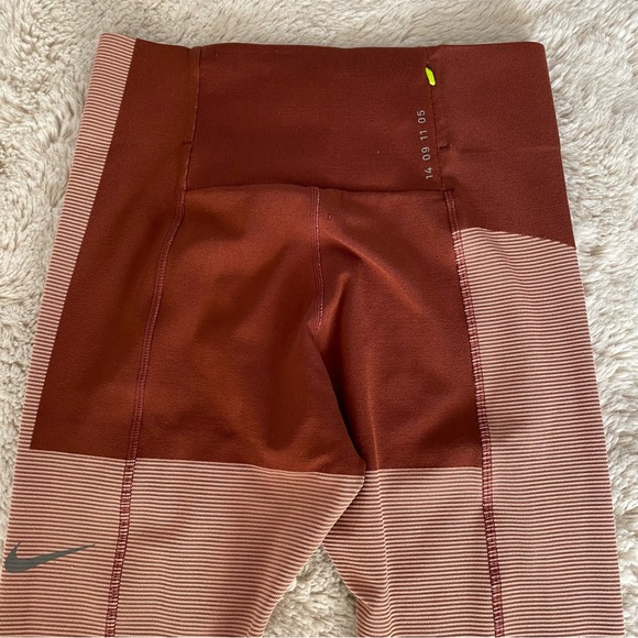 Nike Tech Pack Running Crop Tights Compression Leggings Pueblo Brown - Picture 6 of 13